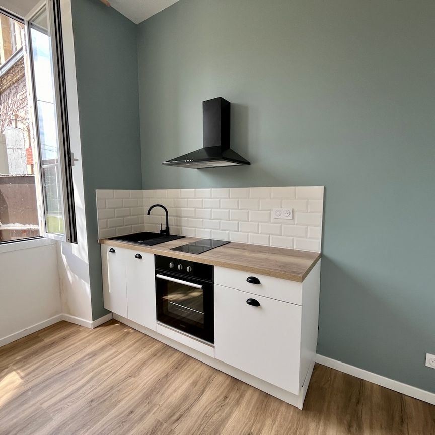 Location Appartement 2 pièces 28m² - Photo 1