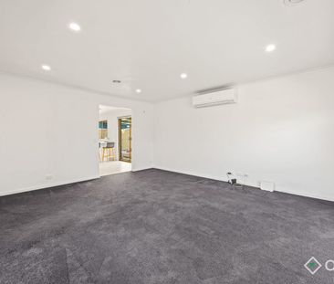 Neat & Comfortable Living in a Quiet Narre Warren Location - Photo 3