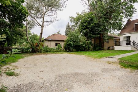 For Lease - 129 Major Mackenzie Drive, Richmond Hill, Ontario - Photo 5