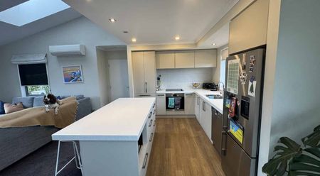 Thoughtfully Designed Home for Everyday Living - Photo 3