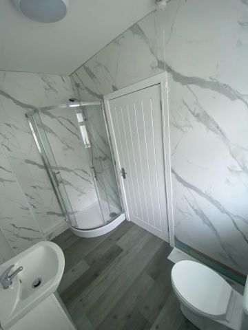 Bournemouth Road, Poole, Dorset, BH14 - Photo 3