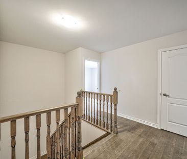 For Lease - 11 dawn blossom Drive, Georgina, Ontario - Photo 2