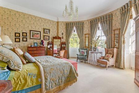 The Burgage, Prestbury, Cheltenham, Gloucestershire - Photo 5