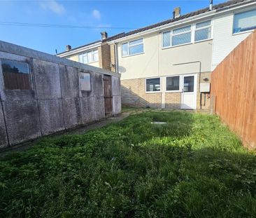 3 bedroom end of terrace house to rent - Photo 4