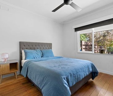 8 Bayview Road, Beaumaris VIC 3193 - House For Rent | Domain - Photo 5