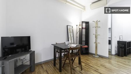 milan, Lombardy 20123 - Photo 5