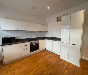 Clarence Street, Staines-upon-thames, Surrey, TW18 - Photo 4