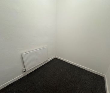 Fir Street - Photo 2