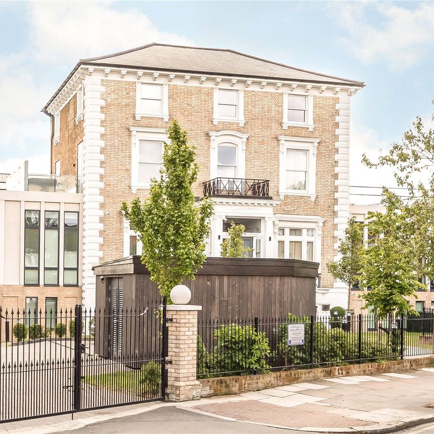 Nightingale Lane, Clapham South, SW12, London - Photo 1