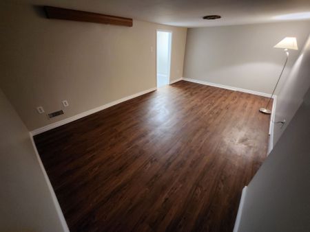 For Lease - 183 Millbank Drive, London South, Ontario - Photo 4