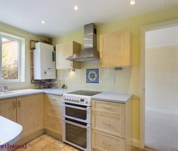 3 bedroom detached house to rent - Photo 6