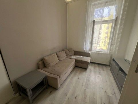 Szent István Blvd - Photo 1