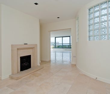 (Penthouse), Marina View, Clarence Street, Dun Laoghaire, Co. Dubli... - Photo 5