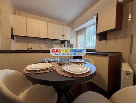 Inchiriere 4 camere mobilate - Piata Victoriei-Titulescu - Fotografie 4