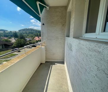 Joli appartement de 2,5 pièces avec balcon dans quartier calme à La... - Photo 4