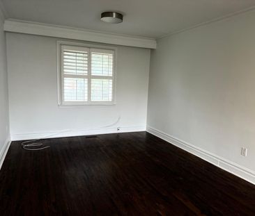 For Lease - 441 Saville Crescent, Oakville, Ontario - Photo 2