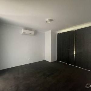 Modern Family Home with Theatre Room, Side Access & Spacious Alfresco - Photo 1