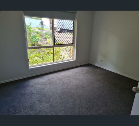 21 Comet Drive St, Sunrise Beach, Qld 4567 - Photo 2