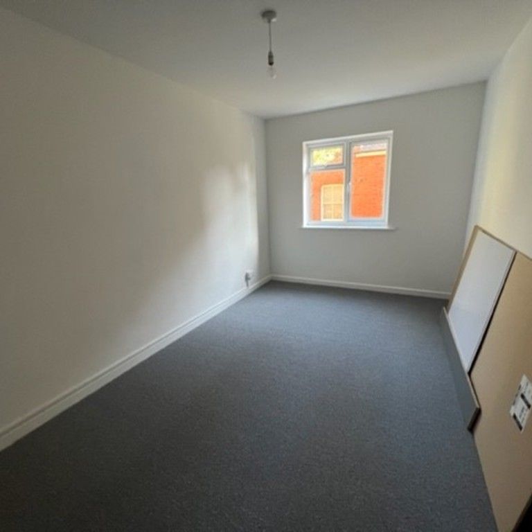 2 bed apartment to rent in St. Helens Road, Hastings - Photo 1