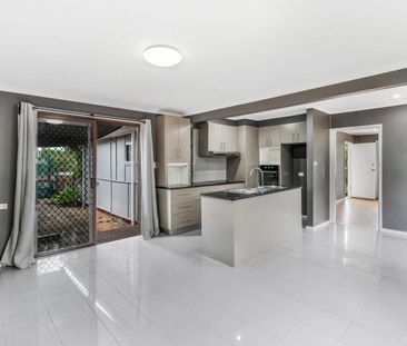 COSY HOME WITH RENOVATION - Photo 3