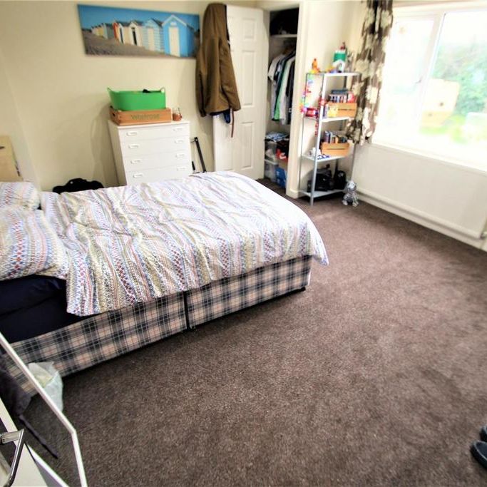 4 bedroom house to rent - Photo 1