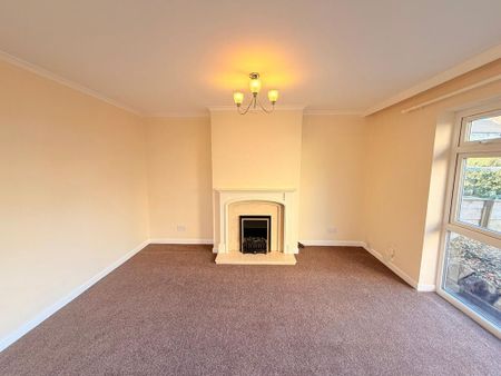 3 bedroom semi-detached house to rent - Photo 3
