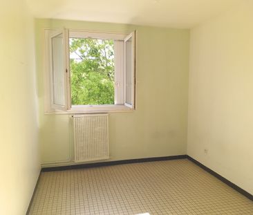 Location Appartement 5 pièces 80m² MOISSAC 82200 - Photo 3