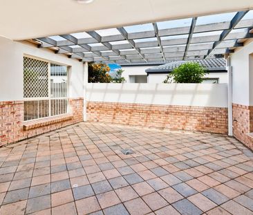 5 Glenalta Place, 4226, Robina Qld - Photo 1