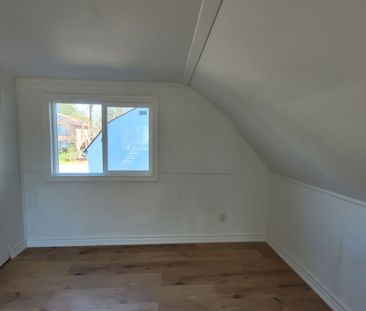 For Lease - 19 GLEN Street, Wasaga Beach, Ontario - Photo 6