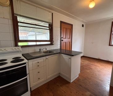 View Saturday at 1.10pm - 1.30pm - Photo 2