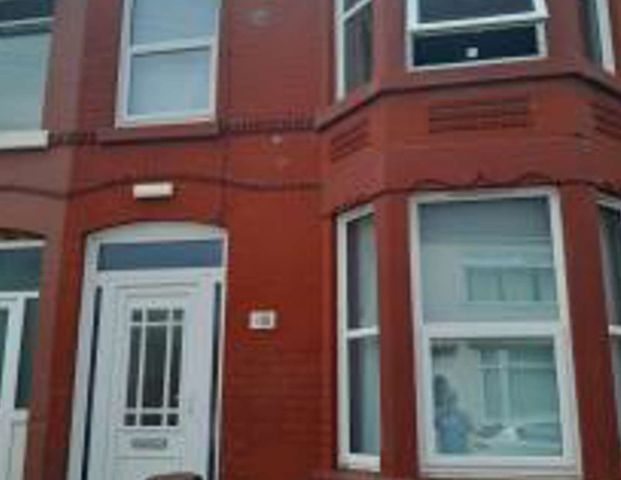 Long Lane Room 3 (Double En-suite) - Photo 1