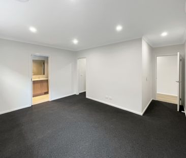 3 Valdes Avenue, Winter Valley - Photo 1