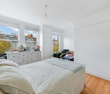 Edna Road, Raynes, SW20 - Photo 2