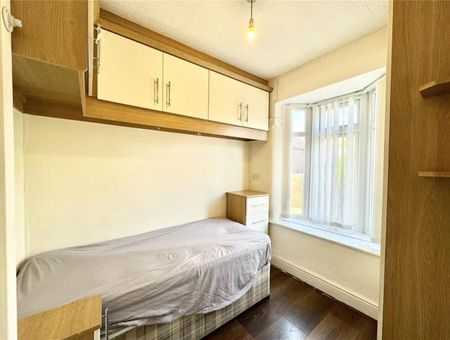 3 bedroomterraced houseto rent - Photo 5