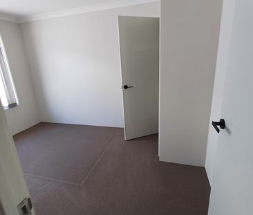 Piara Waters - Photo 4