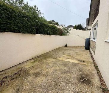 Marlowe Close, Torquay, TQ2 - Photo 1