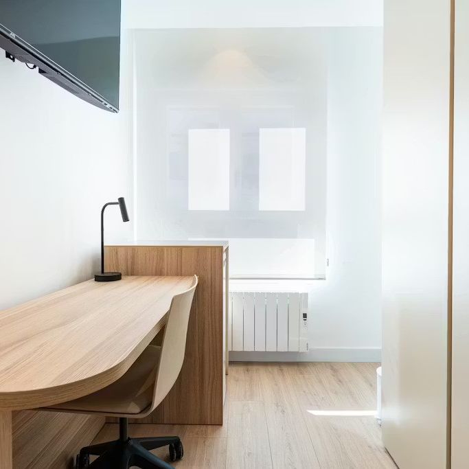 Carrer dels Sants Just i Pastor, Valencia, Valencian Community 46021 - Photo 1