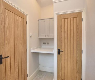 1 bedroom property to rent - Photo 2