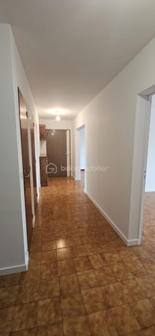 Appartement de 80 m² à La Seyne-Sur-Mer - Photo 2