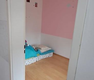 Helle renovierte 3 Zimmer Altbauwohnung in der Nähe der Elbe - Photo 4