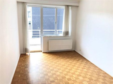 Lumineux appartement 2ch avec garage à 1083 Ganshoren  Loyer: 1 120 € - Foto 5
