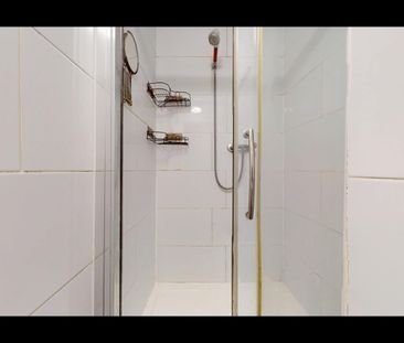 1 Bed Flat, Powis Square, W11 - Photo 5