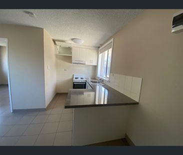 2/34 Geelong Road, Footscray, Vic 3011 - Photo 3