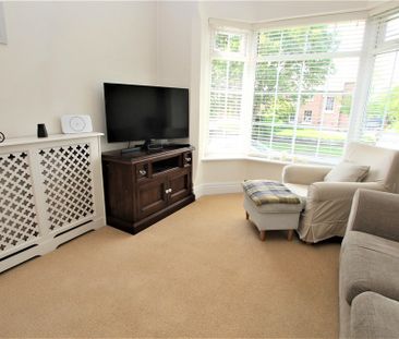 3 Bedroom Semi-Detached House, Chester - Photo 4