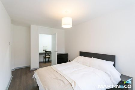 2 bedroom ground floor maisonette to rent - Photo 3
