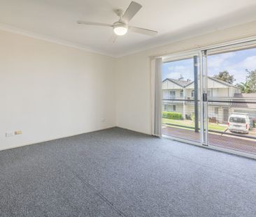 COASTAL TOWNHOUSE MOMENTS FROM BIRUBI BEACH - Photo 3