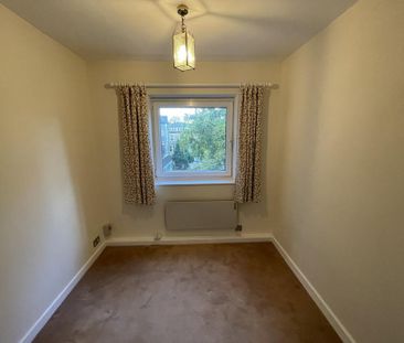3 bedroom apartment to rent - Photo 6