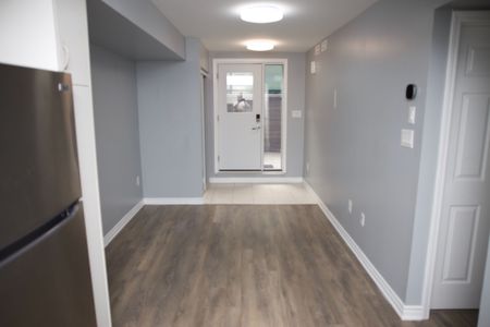 For Lease - 2791 Eglinton Avenue Unit# 530, Toronto, Ontario - Photo 5