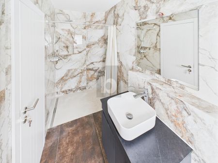 ERSTBEZUG - MODERN UND GEMÜTLICH MIT GARTEN - Photo 3