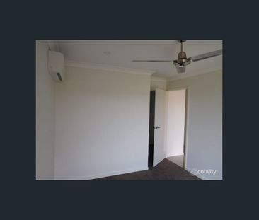 Immaculately Presented Family Home! - Photo 1